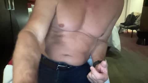 Snapshot of summerfun1975 chatting on September 9, 2025, 1:32 pm Summerfun online show from September 9, 2025, 1:32 pm