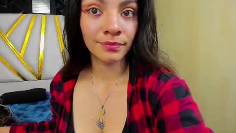 moon1 online show from April 23, 2026, 3:36 pm