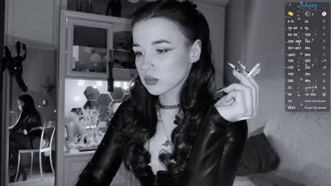 Snapshot of sun_for_you chatting on December 24, 2024, 9:44 pm Miss Nelly online show from December 24, 2024, 9:44 pm