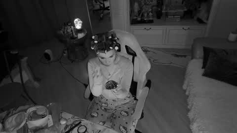 Snapshot of sun_for_you chatting on February 15, 2025, 9:59 pm Miss Nelly online show from February 15, 2025, 9:59 pm