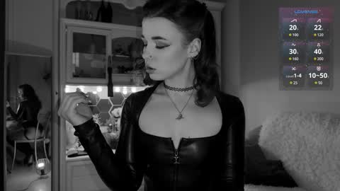 Snapshot of sun_for_you chatting on February 16, 2025, 4:09 am Miss Nelly online show from February 16, 2025, 4:09 am