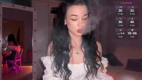 Snapshot of sun_for_you chatting on December 17, 2025, 6:52 am Miss Nelly online show from December 17, 2025, 6:52 am