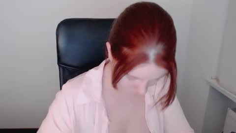 Alexi online show from September 15, 2025, 7:25 pm