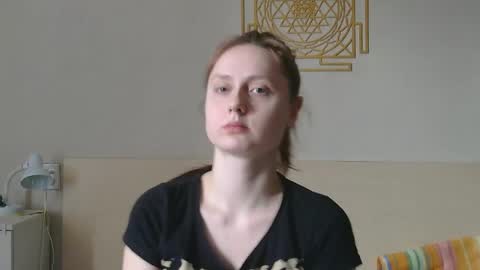 Olivia online show from March 30, 2026, 11:33 am