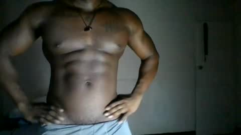 Snapshot of sunblackcock chatting on July 14, 2026, 5:01 am sunblackcock online show from July 14, 2026, 5:01 am