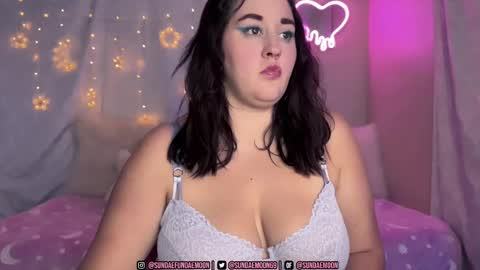 Snapshot of sundaemoon chatting on September 17, 2025, 2:57 am sundaemoon online show from September 17, 2025, 2:57 am