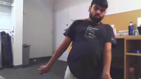 Snapshot of sundoog chatting on March 5, 2025, 3:08 am Sundoog online show from March 5, 2025, 3:08 am