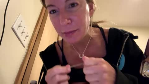 sunnbabe92485 online show from September 12, 2025, 11:54 am