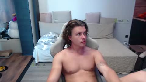 Snapshot of sunny1girl chatting on June 10, 2026, 8:24 am Alice and Sergey online show from June 10, 2026, 8:24 am