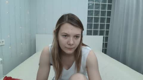 Snapshot of sunny__sammy chatting on June 9, 2026, 1:28 am Sammy online show from June 9, 2026, 1:28 am