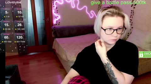 sunny mood online show from January 20, 2025, 3:15 am