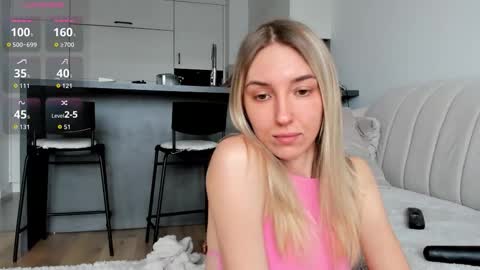 Rina online show from February 5, 2026, 9:03 am