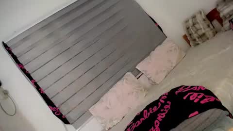 sunny_sexie online show from July 21, 2026, 9:11 am