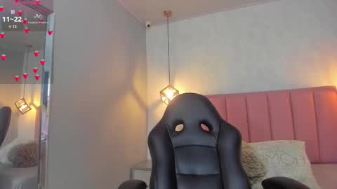  S U N N Y online show from February 9, 2026, 12:53 pm