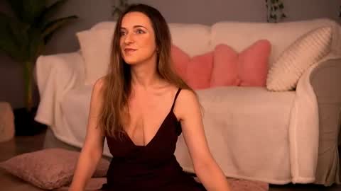 Sunny Faye online show from June 29, 2026, 7:47 pm