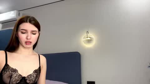 Christina online show from March 20, 2026, 8:08 am