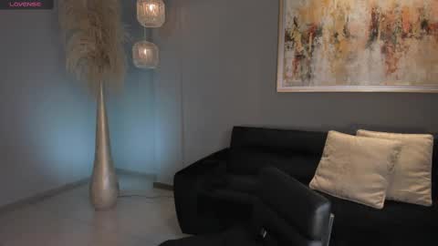 Sunny Rivers online show from March 5, 2025, 9:15 pm