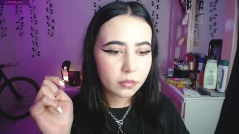 Snapshot of sunset_pienk chatting on February 11, 2026, 5:23 am Sunset online show from February 11, 2026, 5:23 am