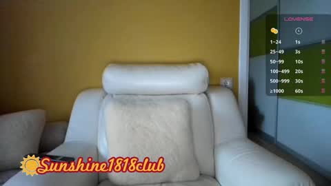 Snapshot of sunshine1818club chatting on January 16, 2025, 6:56 am Angela Sunshine1818club online show from January 16, 2025, 6:56 am