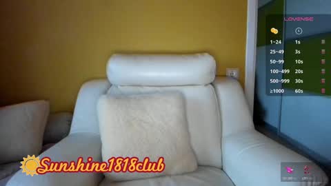 Snapshot of sunshine1818club chatting on January 19, 2025, 7:04 am Angela Sunshine1818club online show from January 19, 2025, 7:04 am