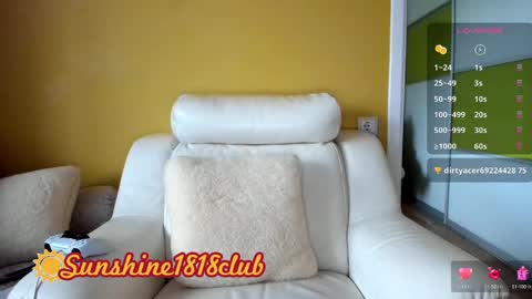 Snapshot of sunshine1818club chatting on January 29, 2025, 10:27 am Angela Sunshine1818club online show from January 29, 2025, 10:27 am