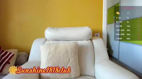 Angela  Sunshine1818club online show from June 30, 2026, 5:52 am
