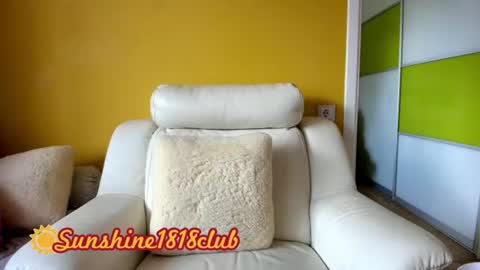 Angela  Sunshine1818club online show from July 25, 2026, 10:46 am