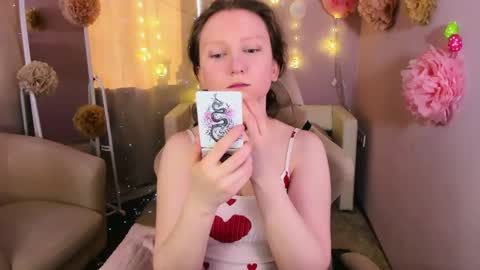 Snapshot of sunshine_blaze chatting on April 23, 2026, 5:30 am Alice online show from April 23, 2026, 5:30 am