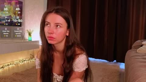 Snapshot of sunshinegirlx chatting on April 9, 2026, 7:47 am Alice online show from April 9, 2026, 7:47 am