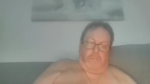 Sunspotbaby online show from June 20, 2026, 9:17 pm