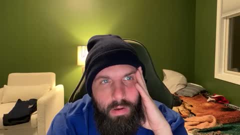 Snapshot of supbroitsmatt chatting on December 18, 2025, 2:06 am Matt online show from December 18, 2025, 2:06 am