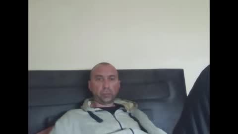 super42835015 online show from May 19, 2026, 3:18 pm