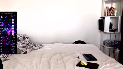 ANNApvt open full info in bio online show from December 21, 2024, 10:39 am