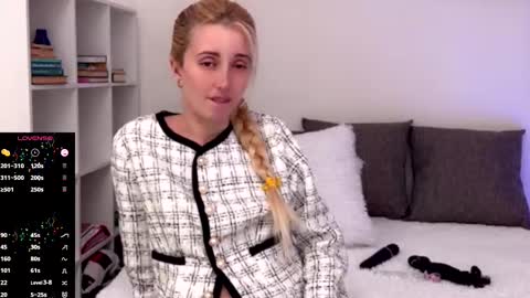 ANNApvt open full info in bio online show from March 11, 2025, 7:03 pm