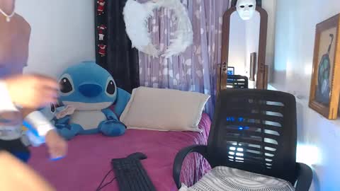 Snapshot of superasian143xx chatting on February 9, 2025, 6:26 pm GAY online show from February 9, 2025, 6:26 pm