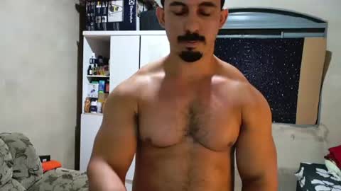 Snapshot of superbigmr chatting on June 18, 2026, 10:14 pm james online show from June 18, 2026, 10:14 pm