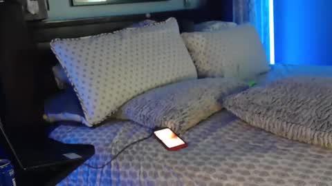 Snapshot of superbronnon chatting on February 23, 2025, 3:02 am Superbronnon online show from February 23, 2025, 3:02 am