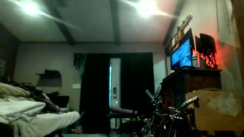 Snapshot of superd512 chatting on December 15, 2024, 7:31 pm Guero Cash online show from December 15, 2024, 7:31 pm