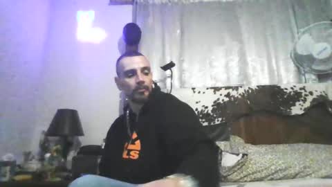 Snapshot of superd512 chatting on January 20, 2025, 3:04 am Guero Cash online show from January 20, 2025, 3:04 am