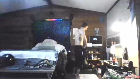 Snapshot of superd512 chatting on February 17, 2025, 11:42 pm Guero Cash online show from February 17, 2025, 11:42 pm