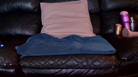 Thomas online show from January 13, 2025, 3:45 am