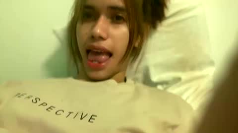 Snapshot of superhotbabe1 chatting on February 5, 2025, 12:06 pm Erica Help me to reach my goal Superhotbabe1 online show from February 5, 2025, 12:06 pm