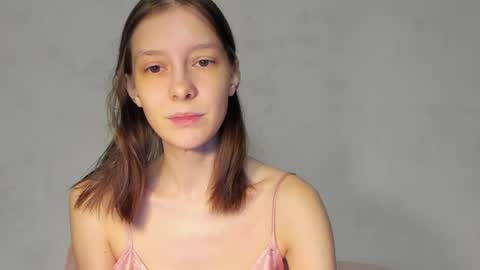 Snapshot of superior_cat chatting on June 18, 2026, 11:09 pm Una online show from June 18, 2026, 11:09 pm