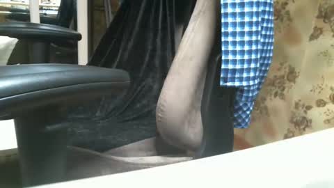 Snapshot of supermax13sm chatting on January 19, 2025, 2:36 am welcome to my room online show from January 19, 2025, 2:36 am