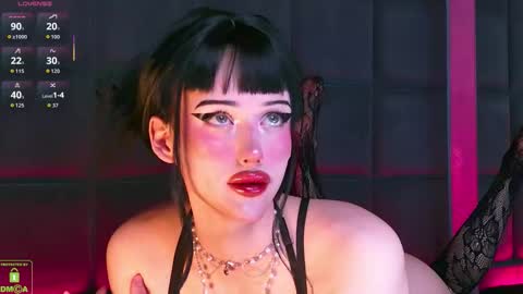 ROXXXY online show from December 3, 2025, 3:43 pm