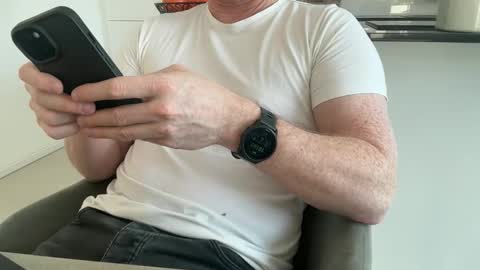 surfstar81 online show from January 7, 2026, 9:56 am