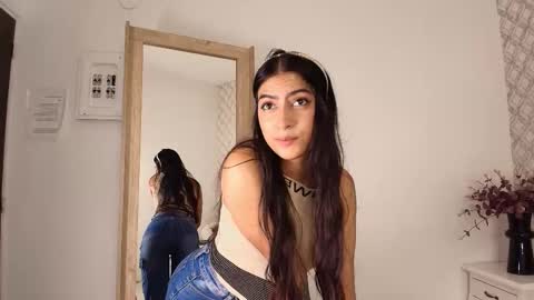  SUSANA  online show from September 16, 2025, 11:22 am