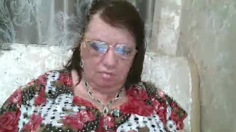Snapshot of susanaahsun chatting on June 16, 2026, 11:13 am SusanaAhSun online show from June 16, 2026, 11:13 am