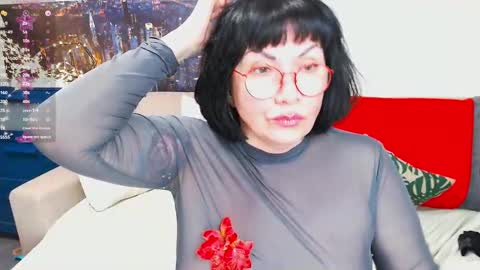 Susan online show from March 4, 2025, 9:07 am