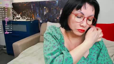 Susan online show from March 12, 2025, 10:16 am